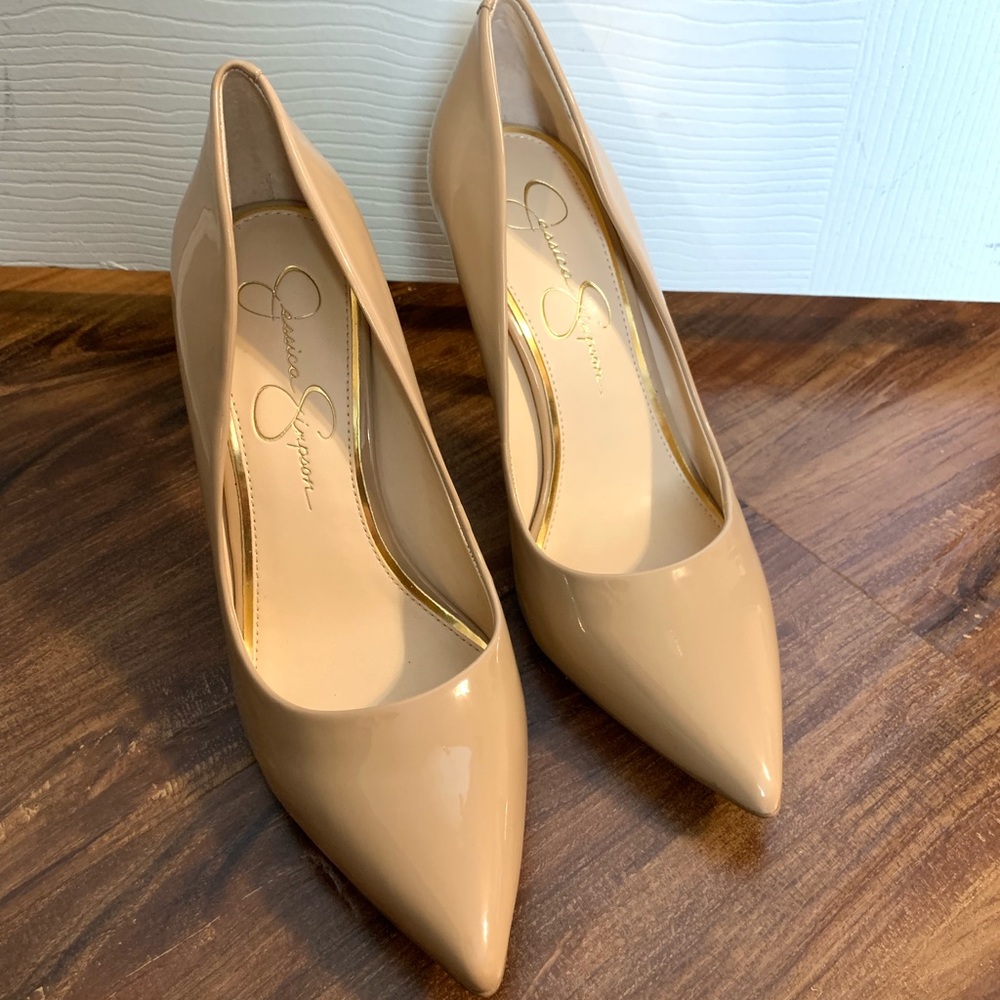 Jessica Simpson Nude Patent Pointy Toe Heels